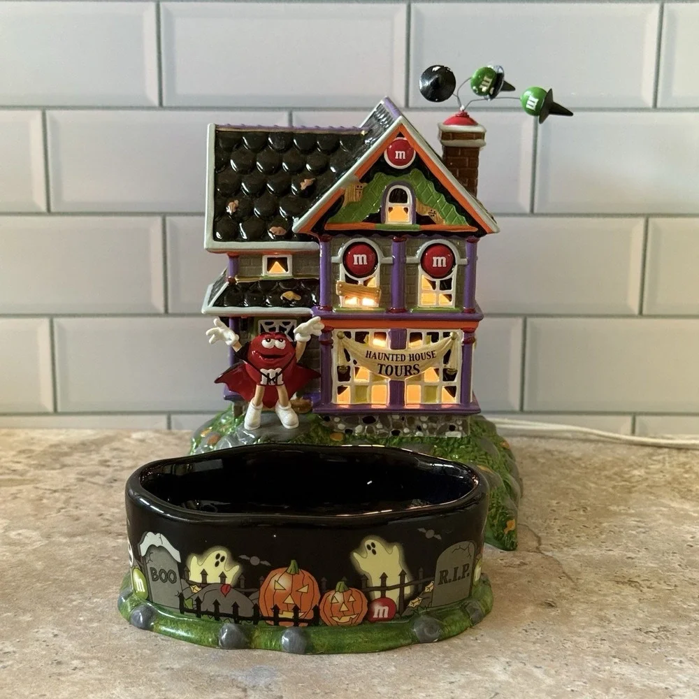 Dept 56 M&Ms Haunted House Tours With Candy Dish Lighted Halloween Working
